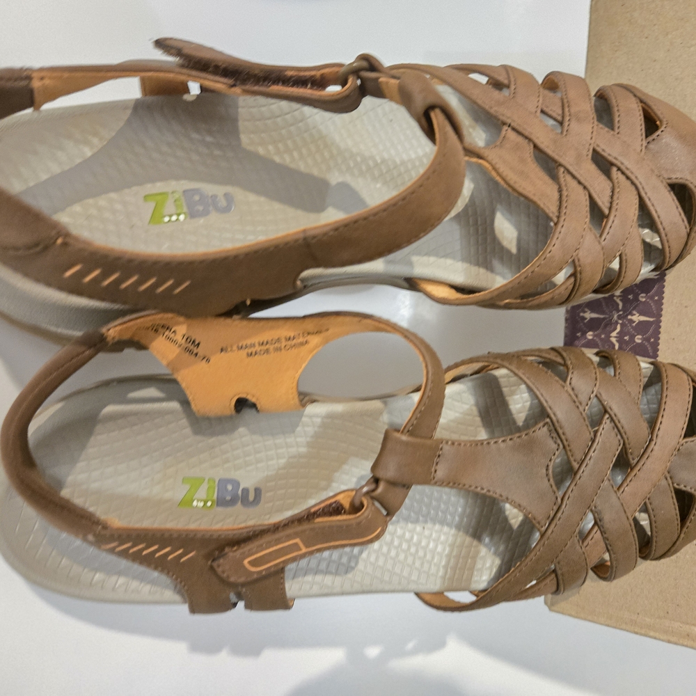 Zibu Women's Brown Sandals